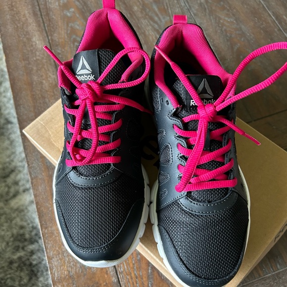 Women’s Reebok Trainers, size 7 - Picture 4 of 4